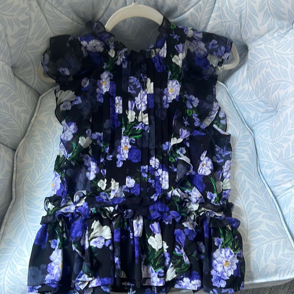 Marissa Webb NWOT…MED… sleeveless chiffon top